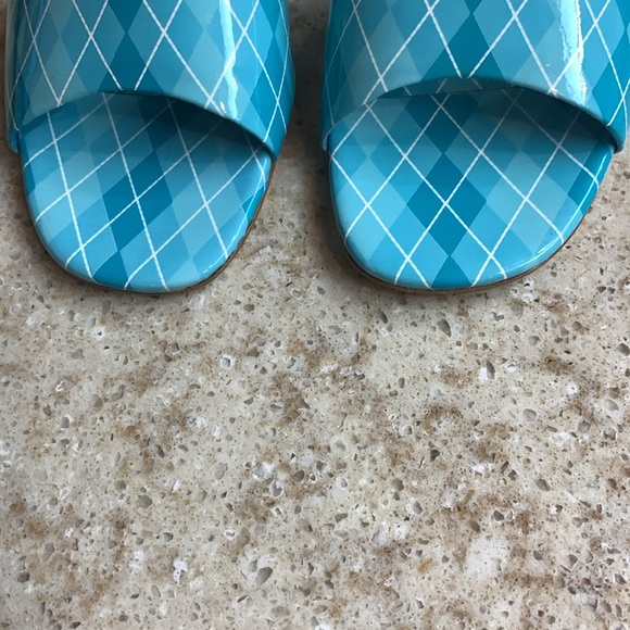 NWOT Larroude Aqua Argyle Brigitte Mules Patent Leather Slide Heels Size 8 - Picture 9 of 10